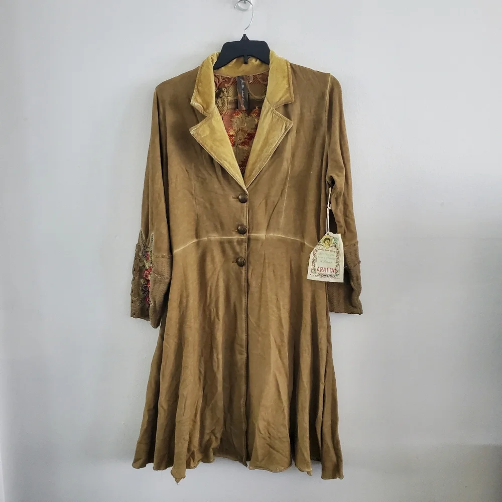 Aratta The Heart of Autumn Coat In Antique Bronze - Picture 11 of 12